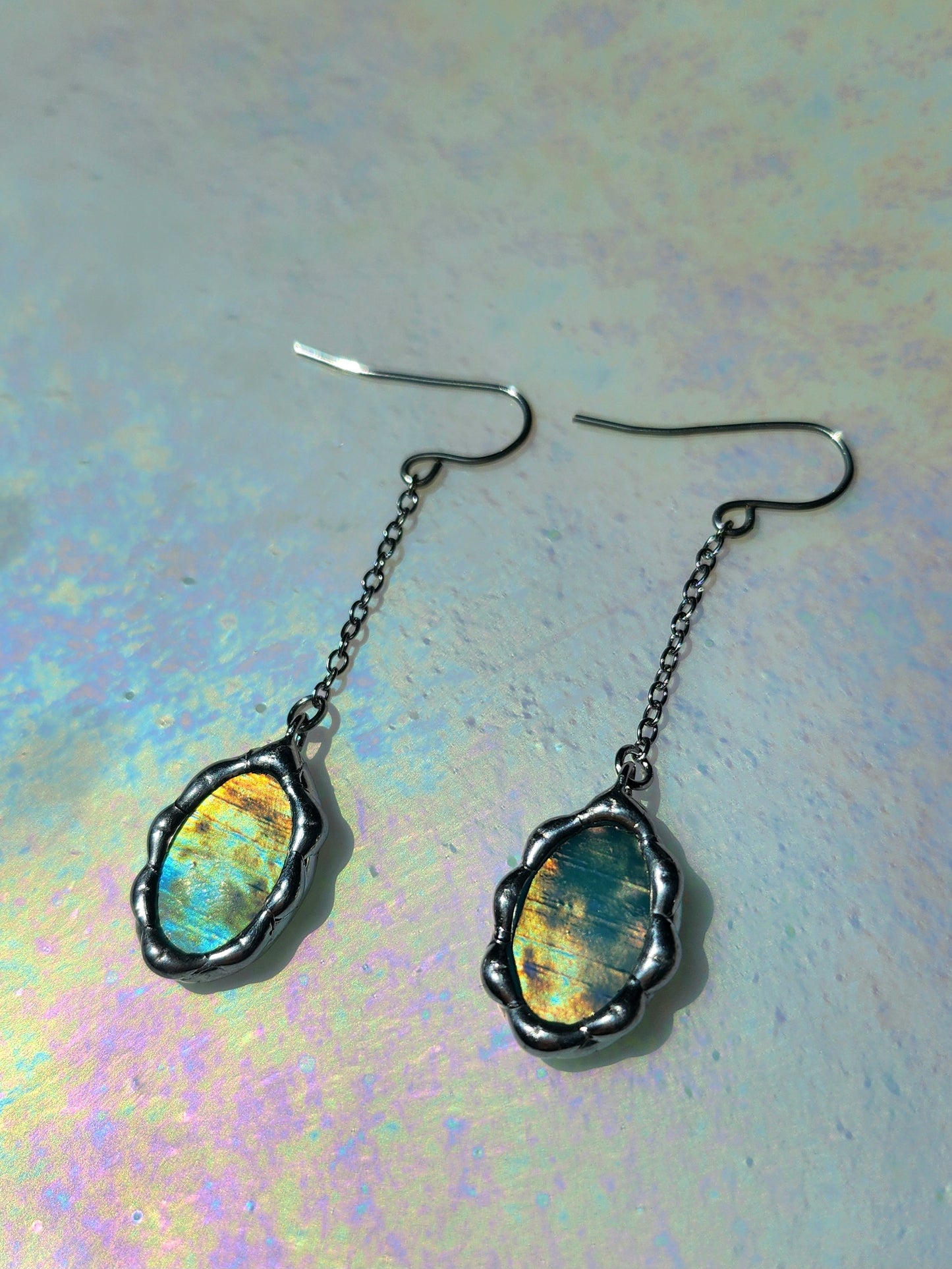 Boucle d’oreille miroir magique – verre irisé