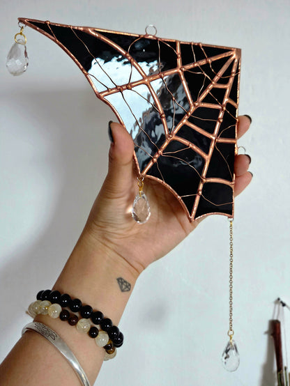 Fil de Nuit – Toile d’araignée