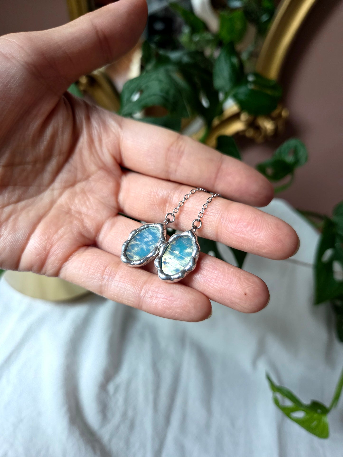 Boucle d’oreille miroir magique