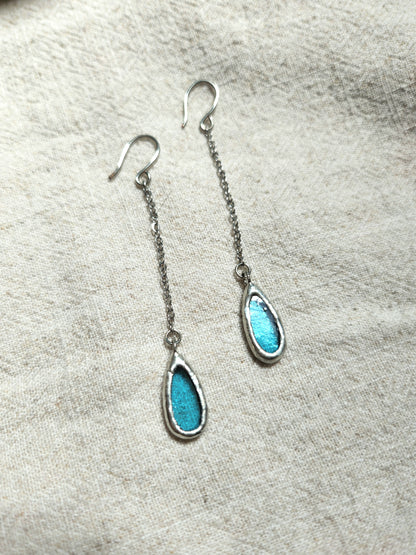 Boucle d'oreille chaîne en vitrail recyclé fait main
